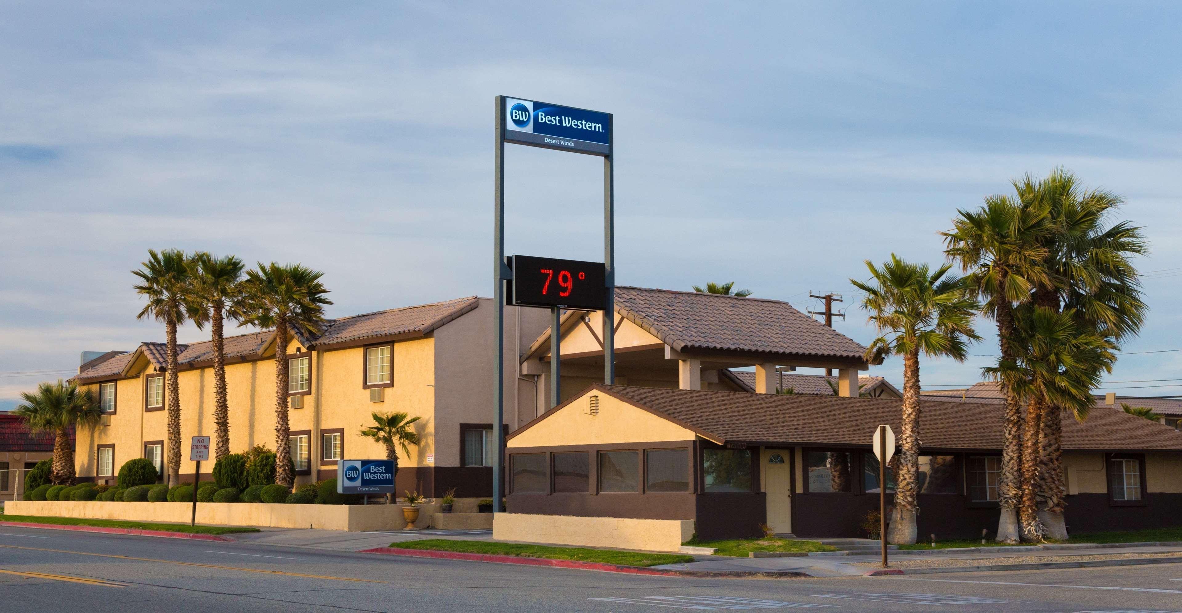 Best Western Desert Winds Hotell Mojave Exteriör bild