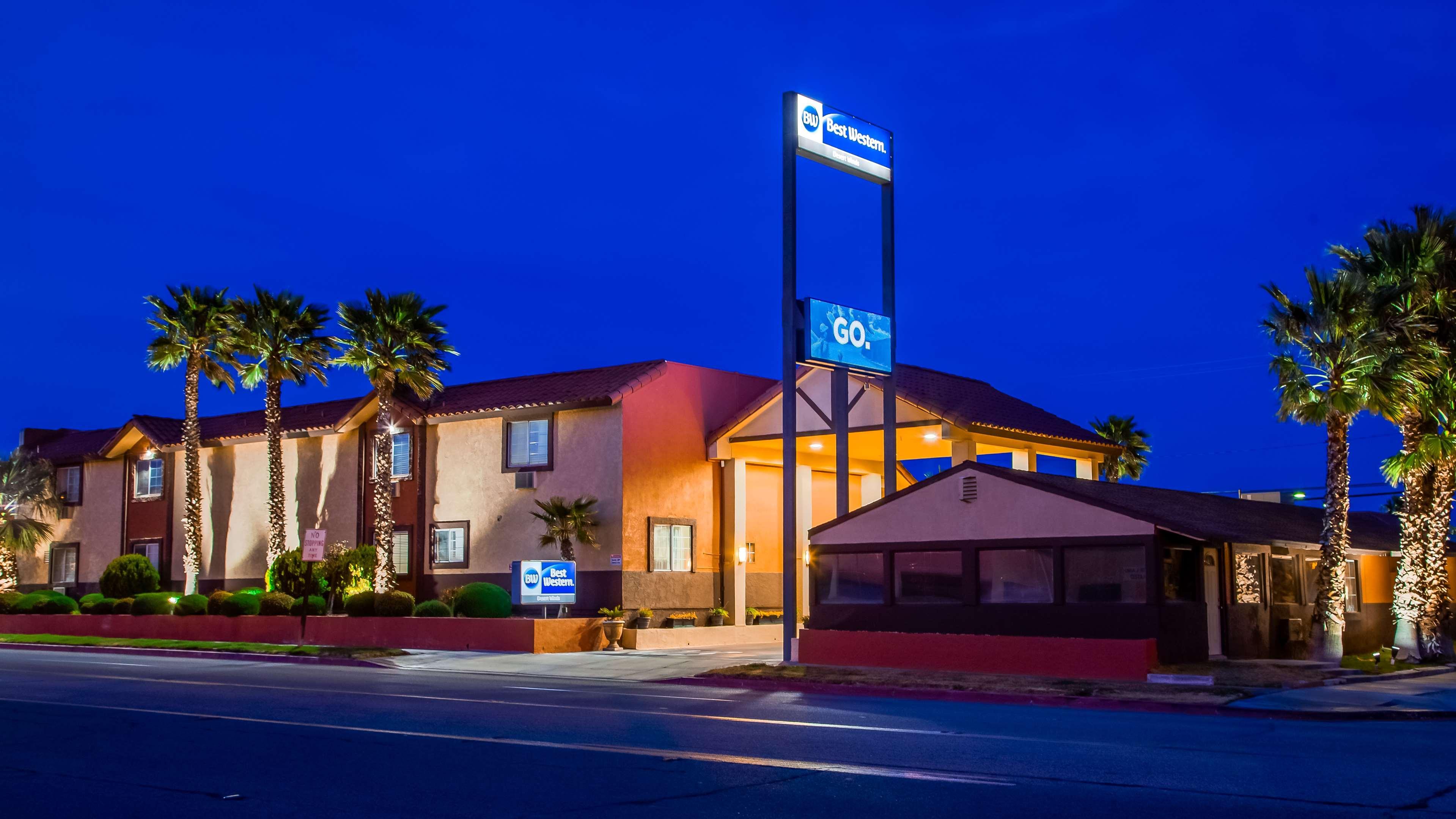 Best Western Desert Winds Hotell Mojave Exteriör bild