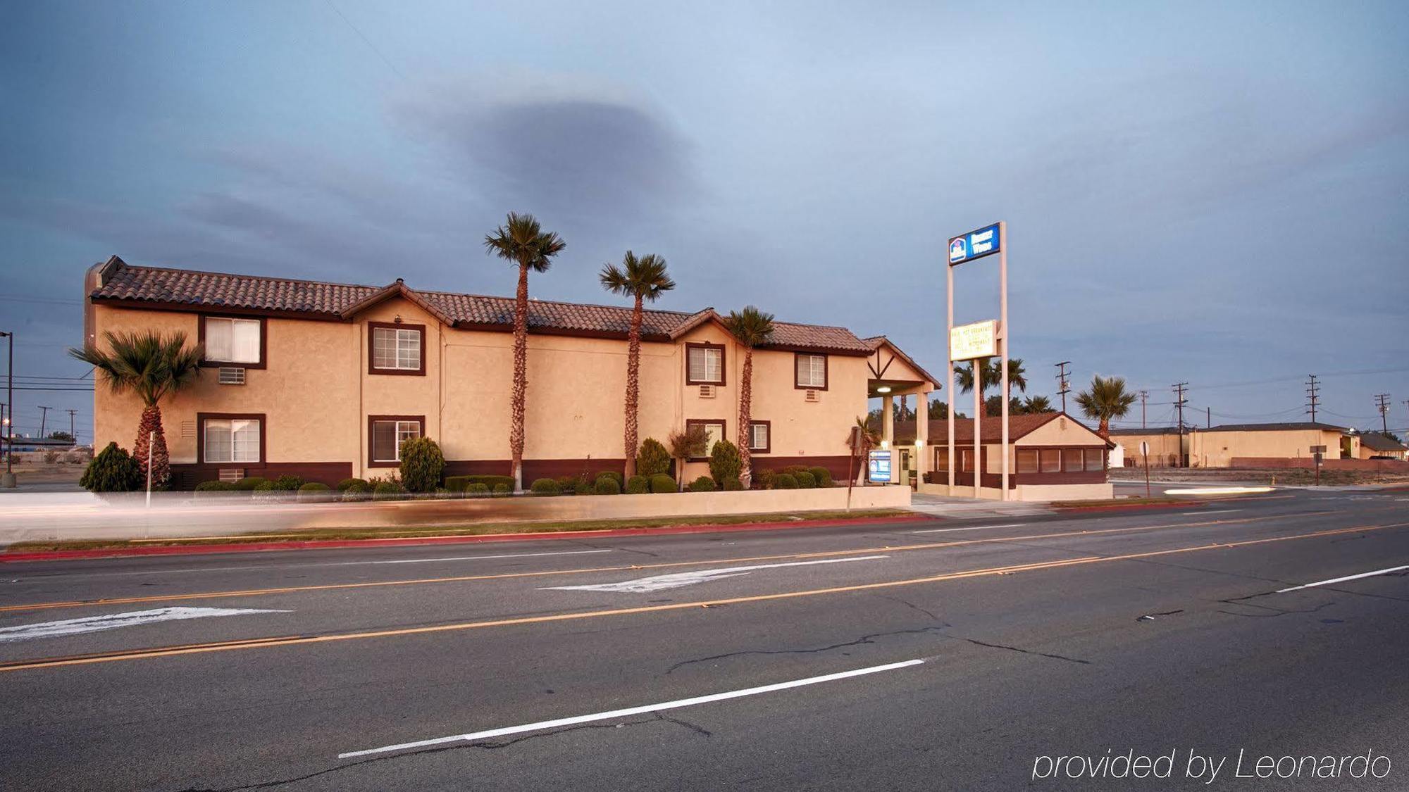 Best Western Desert Winds Hotell Mojave Exteriör bild